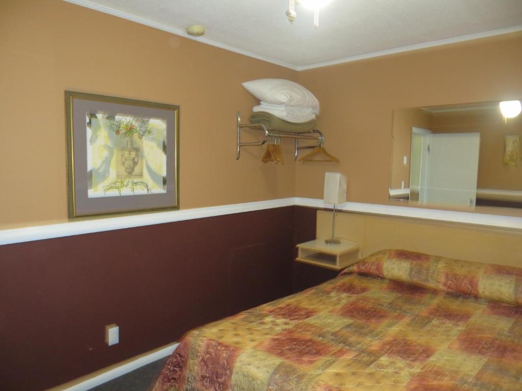 Harrison Village Motel Харрисон-Хот-Спрингс Номер фото